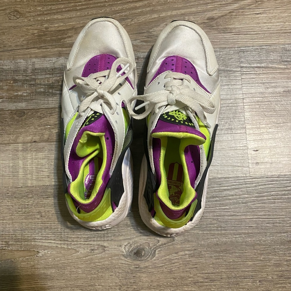 Nike shoes